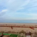 The House -- Casa En Primera Linea De Playa - Dom wakacyjny