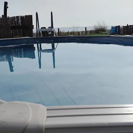 The House -- Casa En Primera Linea De Playa - *