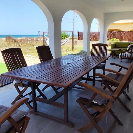 The House -- Casa En Primera Linea De Playa - Denia