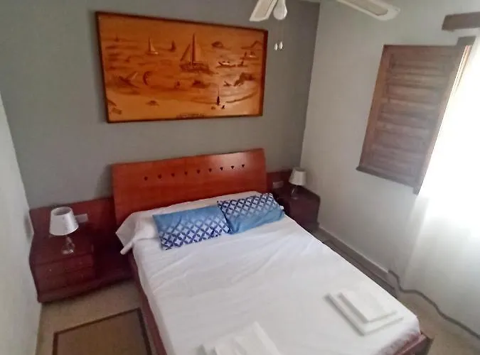 The House -- Casa En Primera Linea De Playa - Holiday home