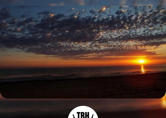 Будинок відпочинку The House -- Casa En Primera Linea De Playa - Денія