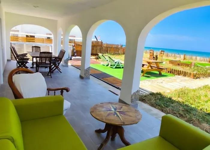 The House -- Casa En Primera Linea De Playa - Holiday home