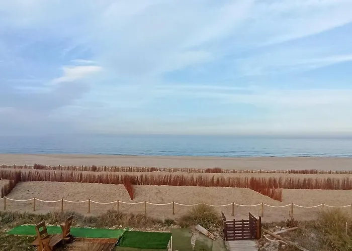 The House -- Casa En Primera Linea De Playa - Nyaraló