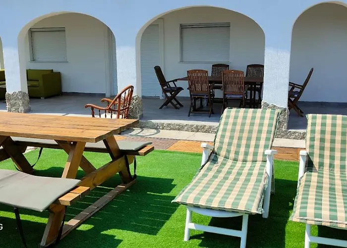 Nyaraló The House -- Casa En Primera Linea De Playa - Denia